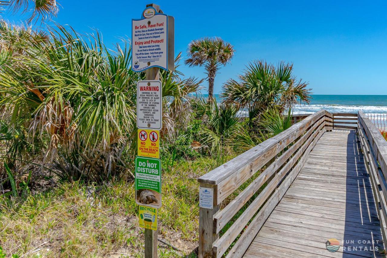 Dog Friendly Loft Steps From Beach With Gas Barbecue Grill And Upstairs Deck! New Smyrna Beach Exterior photo